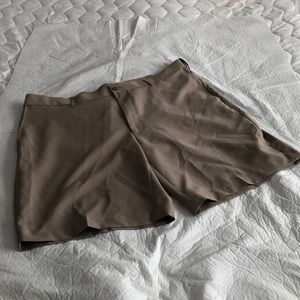 Men’s Bermuda shorts